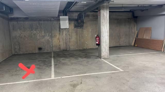 Garaje en Alquiler en Carrer de Serafí Pitarra en Col.legis Nous