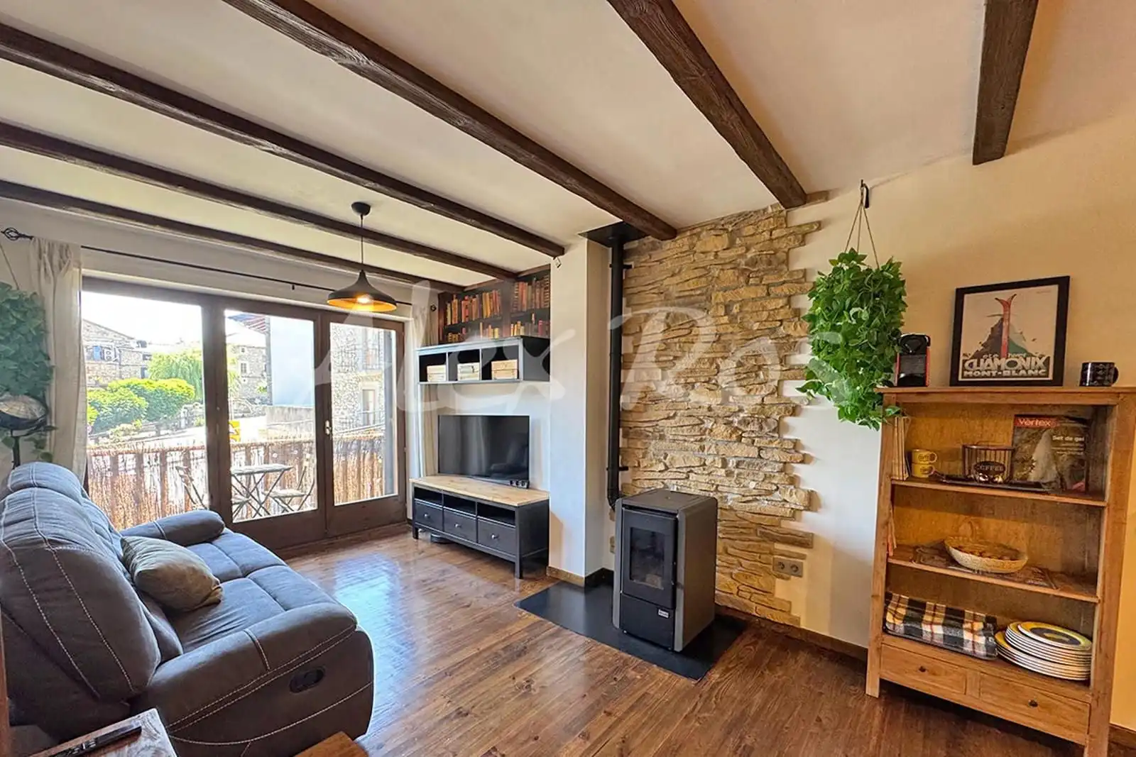 Wohnzimmer von Wohnungen zum Verkauf in Bellver de Cerdanya mit Terrasse, Abstellraum und Möbliert