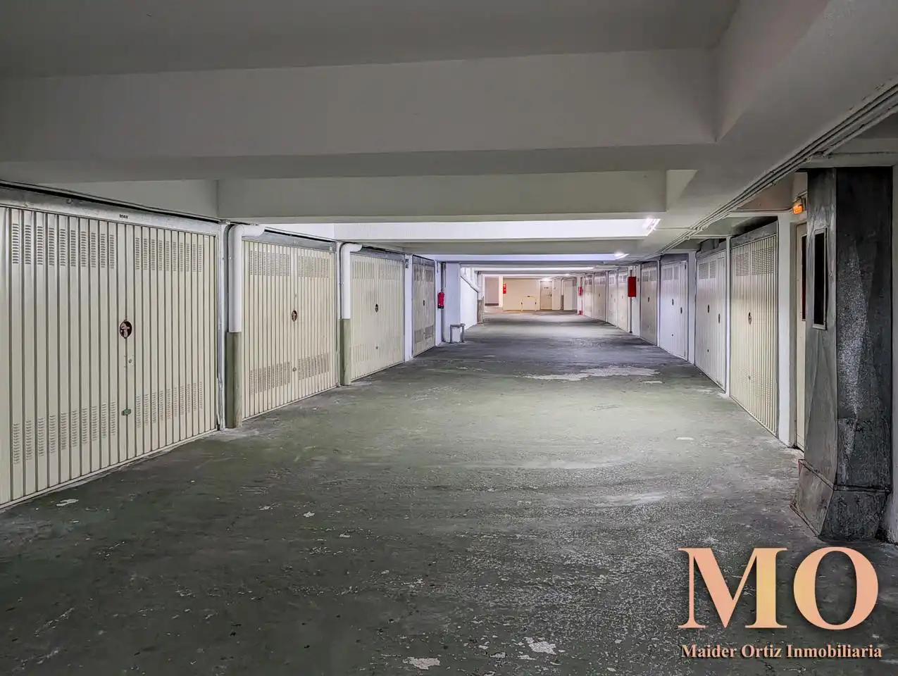 Parking de Piso en venta en Arrasate / Mondragón con Calefacción, Terraza y Trastero