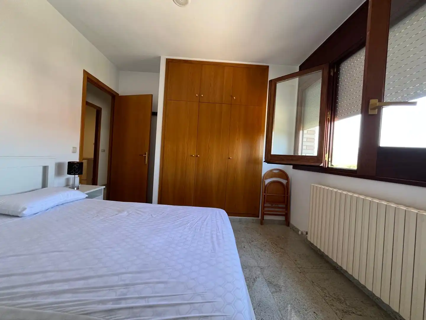 Habitación de Casa o chalet en venta en Olot con Aire acondicionado, Calefacción y Jardín privado