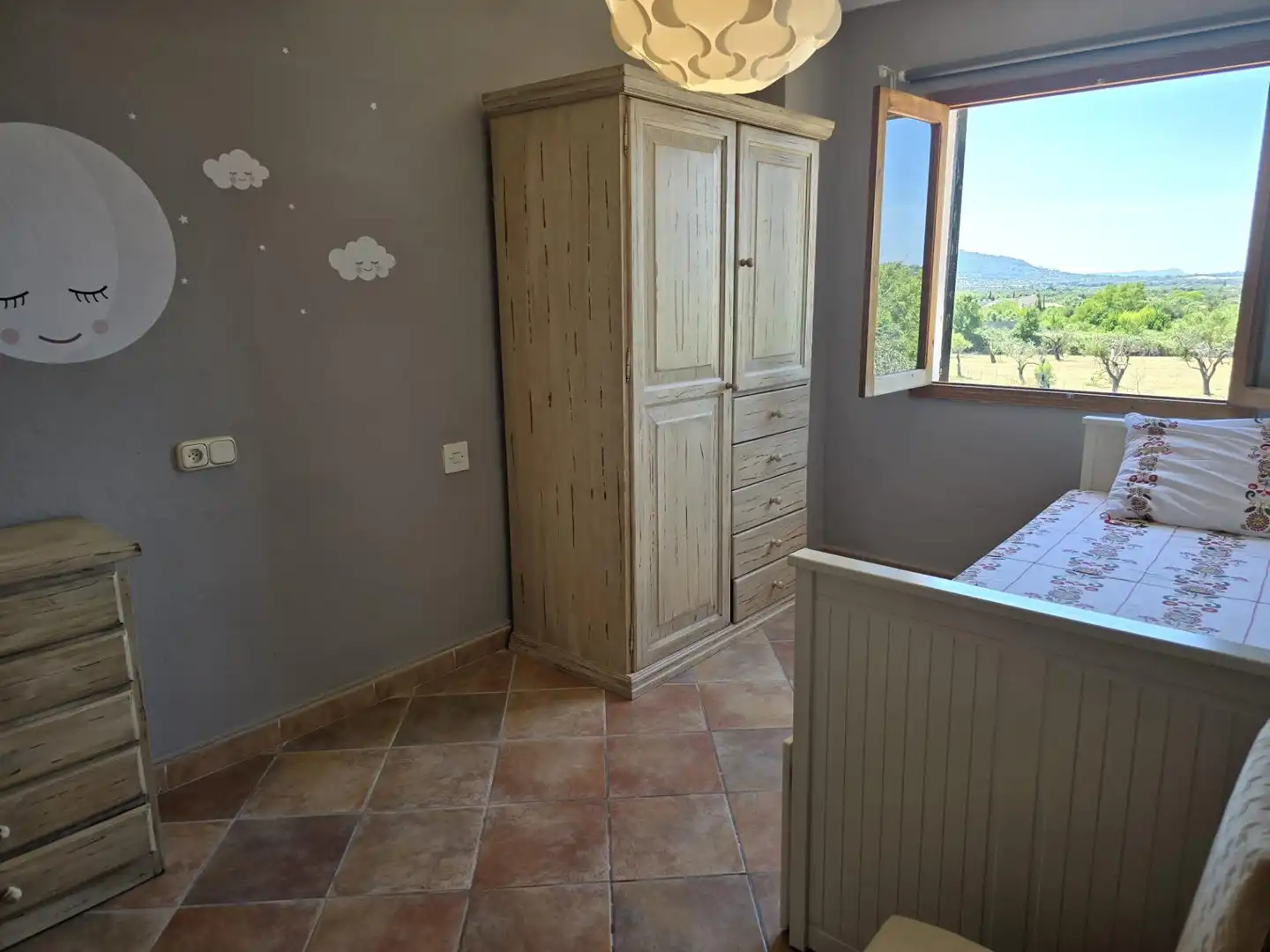 Schlafzimmer von Haus oder Chalet zum Verkauf in Campanet mit Klimaanlage, Heizung und Privatgarten