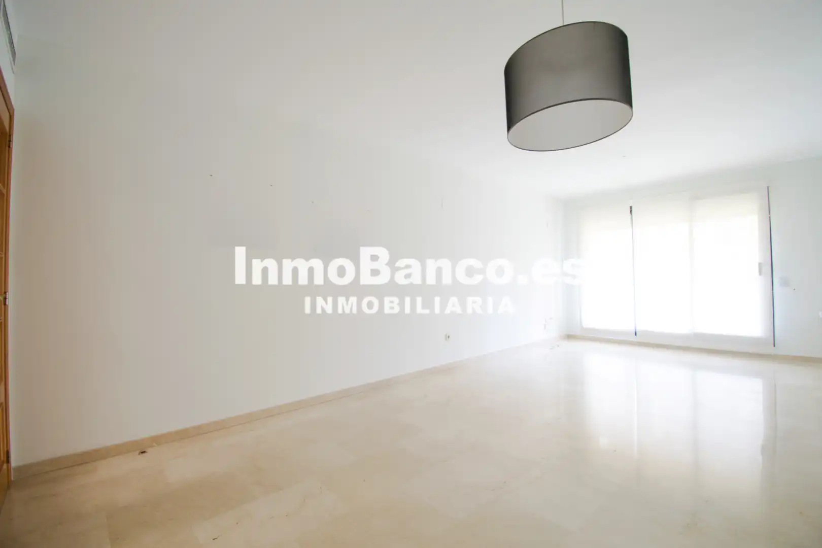 Sala de estar de Piso de alquiler en Valencia con Aire acondicionado, Calefacción y Terraza