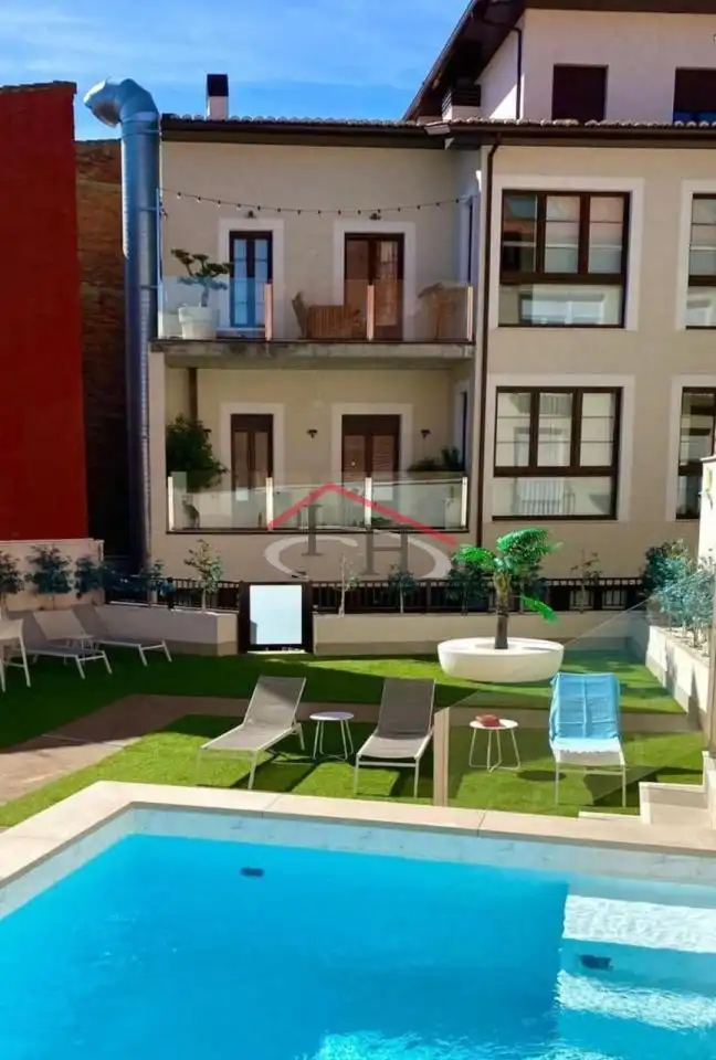 Apartment with pool for sale in Plaza Don Gutierre, imagen 39