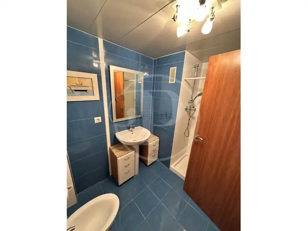 Baño de Piso en venta en Valencia con Aire acondicionado, Jardín privado y Terraza
