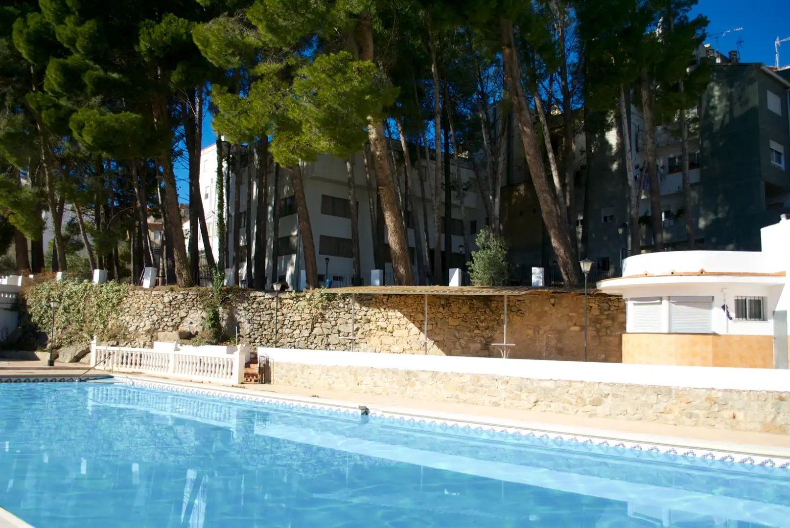 Piscina de Edifici en venda en Bejís amb Piscina comunitària