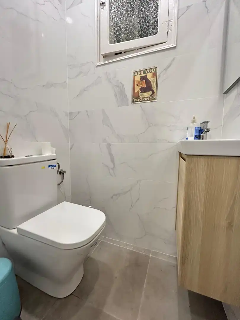 Bany de Pis en venda en Barcelona amb Terrassa i Forn