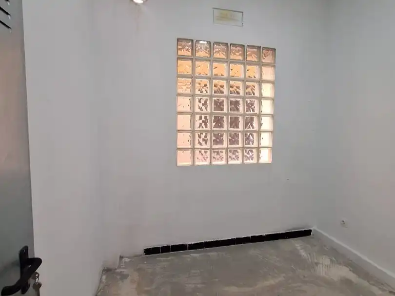 Ground floor to rent in Esteve vila 5, imagen 4