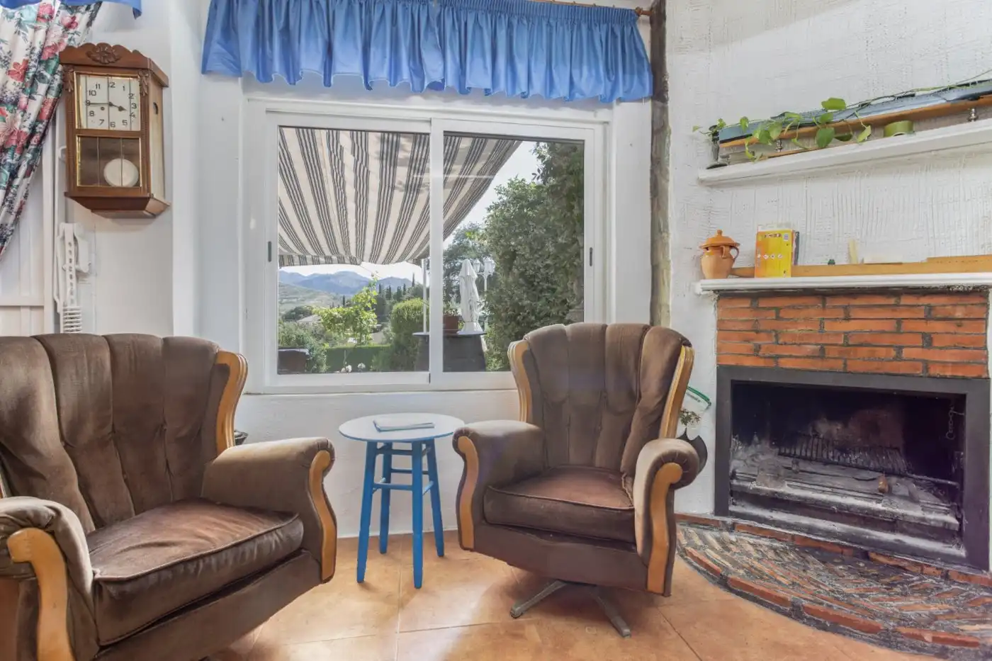 Sala de estar de Casa o chalet en venta en Dúdar con Aire acondicionado, Calefacción y Jardín privado