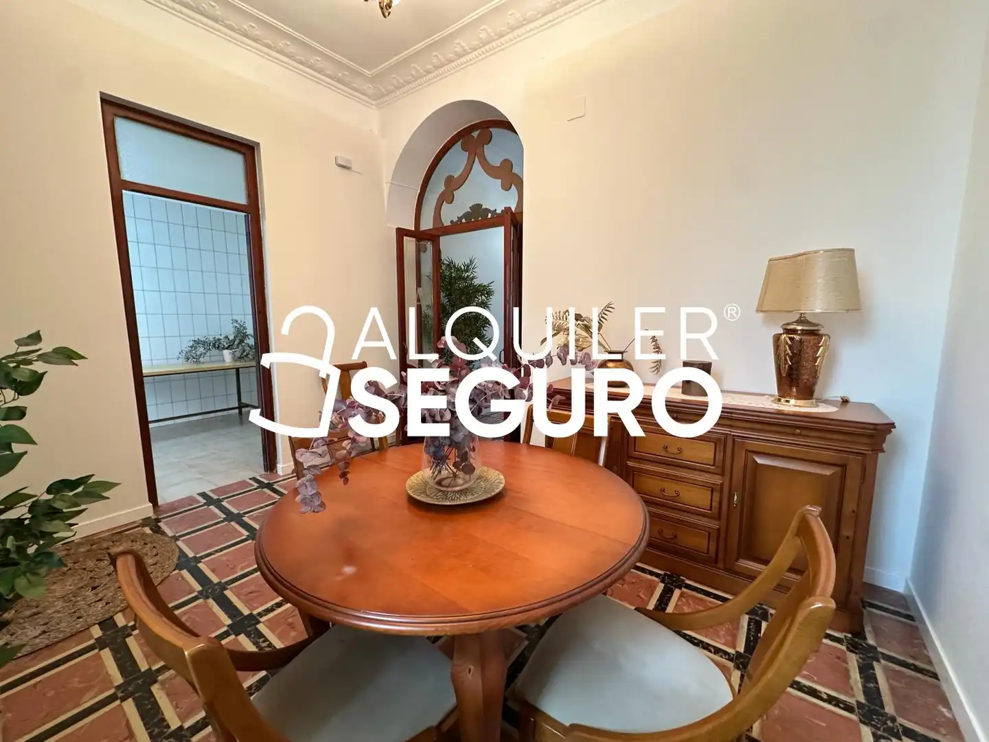 Comedor de Piso de alquiler en Valencia con Aire acondicionado, Terraza y Amueblado