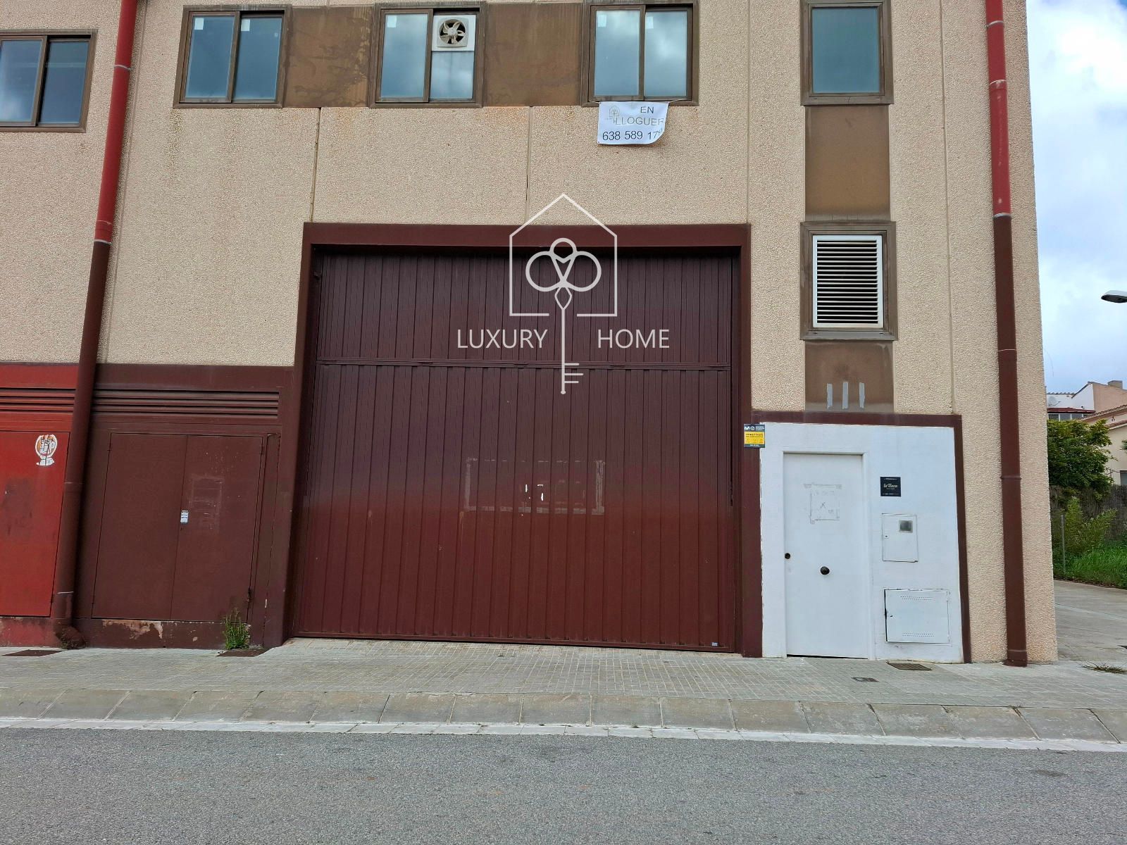 Exterior view of Industrial buildings to rent in Begues