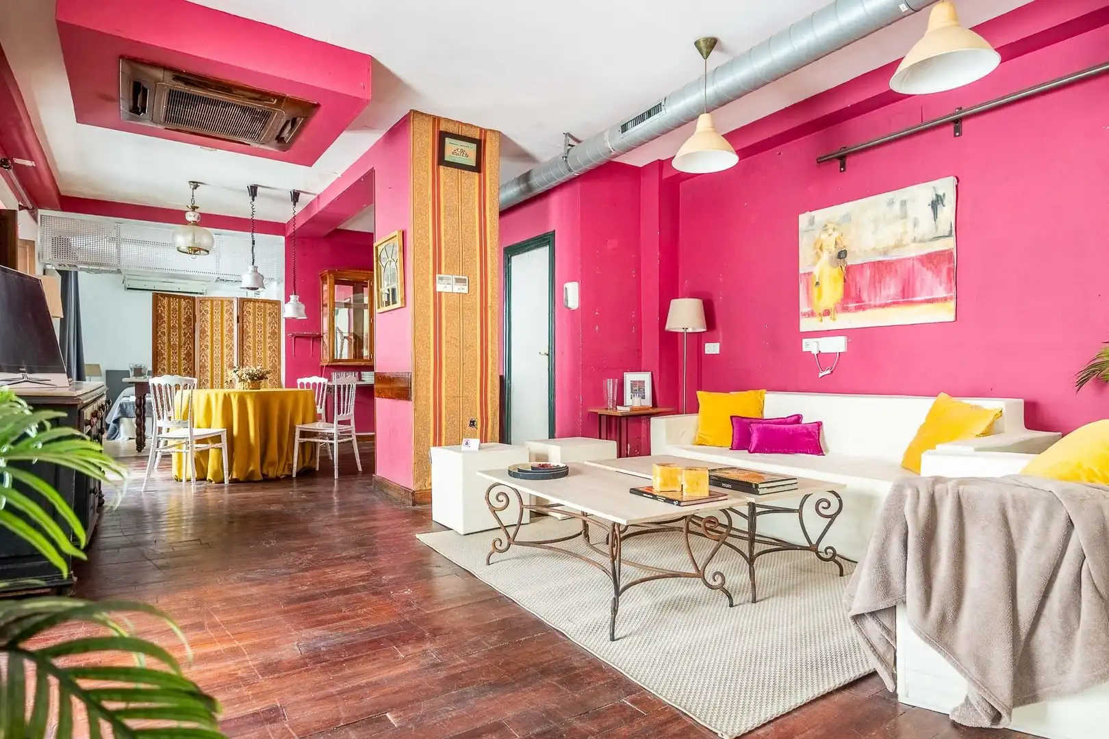 Sala de estar de Casa o chalet en venta en Sevilla con Aire acondicionado y Terraza