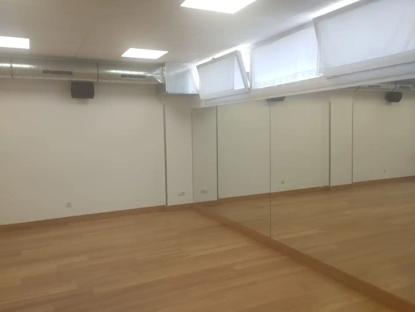 Local comercial en venta en Glorieta, imagen 2