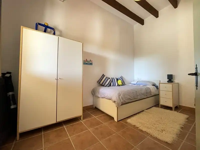 Habitación de Finca rústica en venta en Llucmajor con Aire acondicionado, Calefacción y Jardín privado