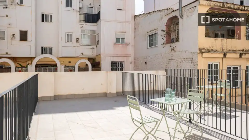 Terraza de Piso de alquiler en Valencia con Aire acondicionado, Calefacción y Amueblado