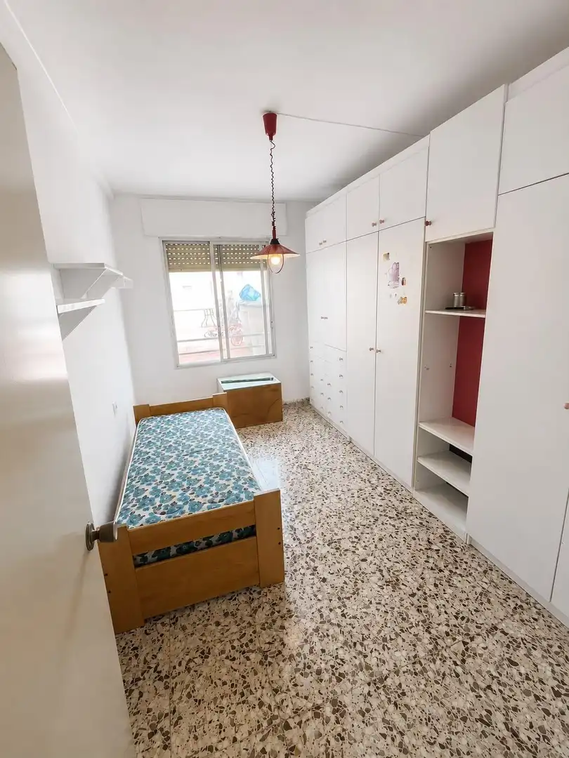 Habitación de Piso en venta en Murcia