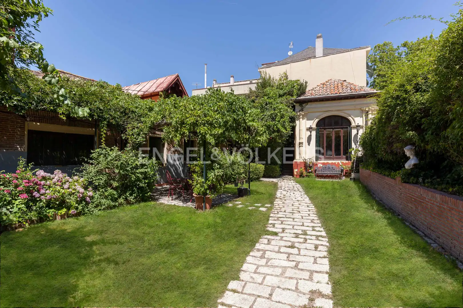 Houses for sale in El Pardo