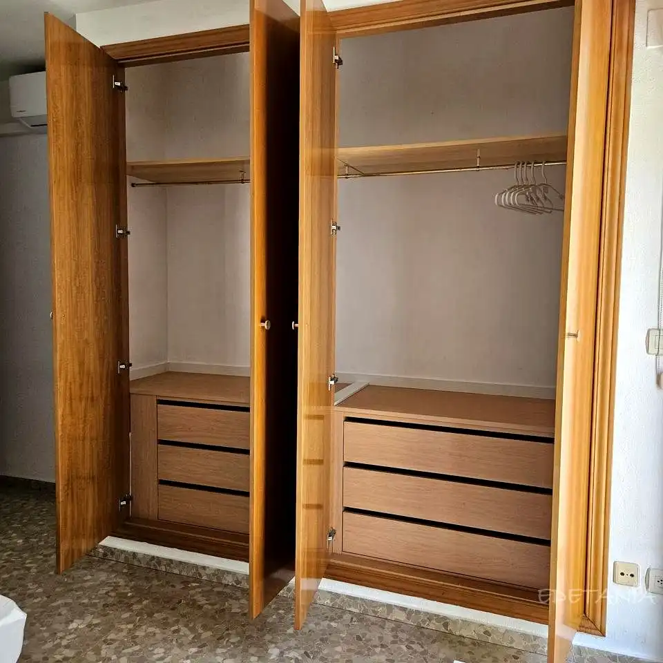 Dormitori de Pis de lloguer en Moncada amb Aire condicionat, Terrassa i Moblat