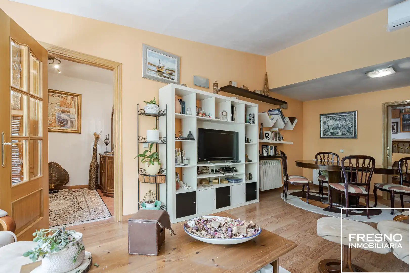 Sala d'estar de Casa o xalet en venda en Paracuellos de Jarama amb Aire condicionat, Calefacció i Jardí privat