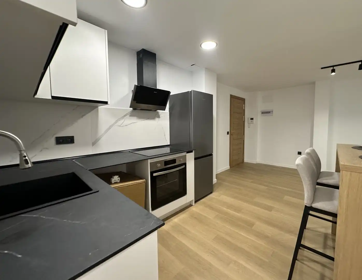 Kitchen of Flat for sale in Ontinyent  with Air Conditioner and Heating