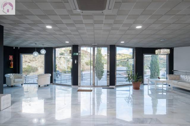 Nave industrial en Venta en Alfacar