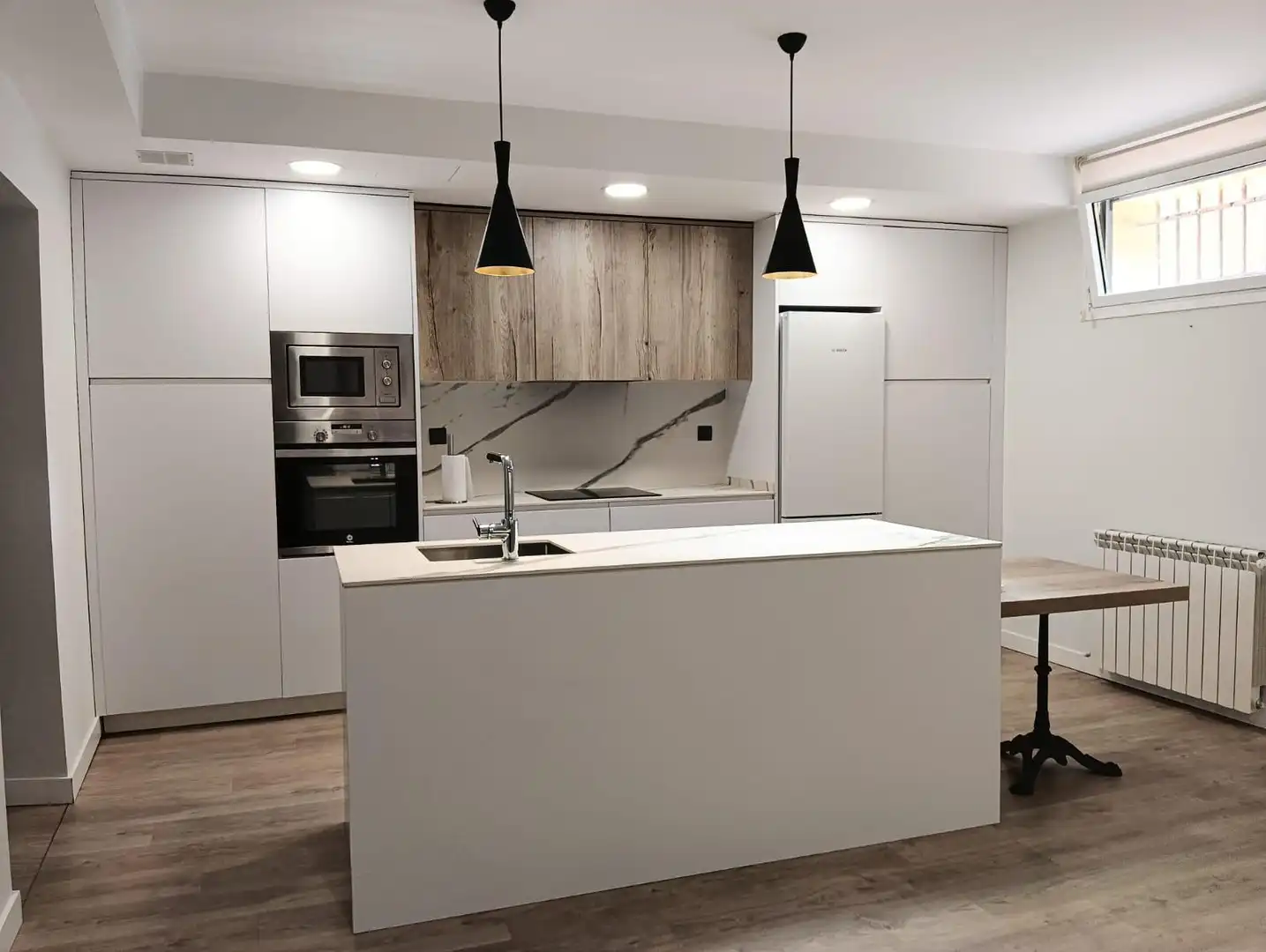 Kitchen of Flat for sale in San Lorenzo de El Escorial  with Air Conditioner and Heating