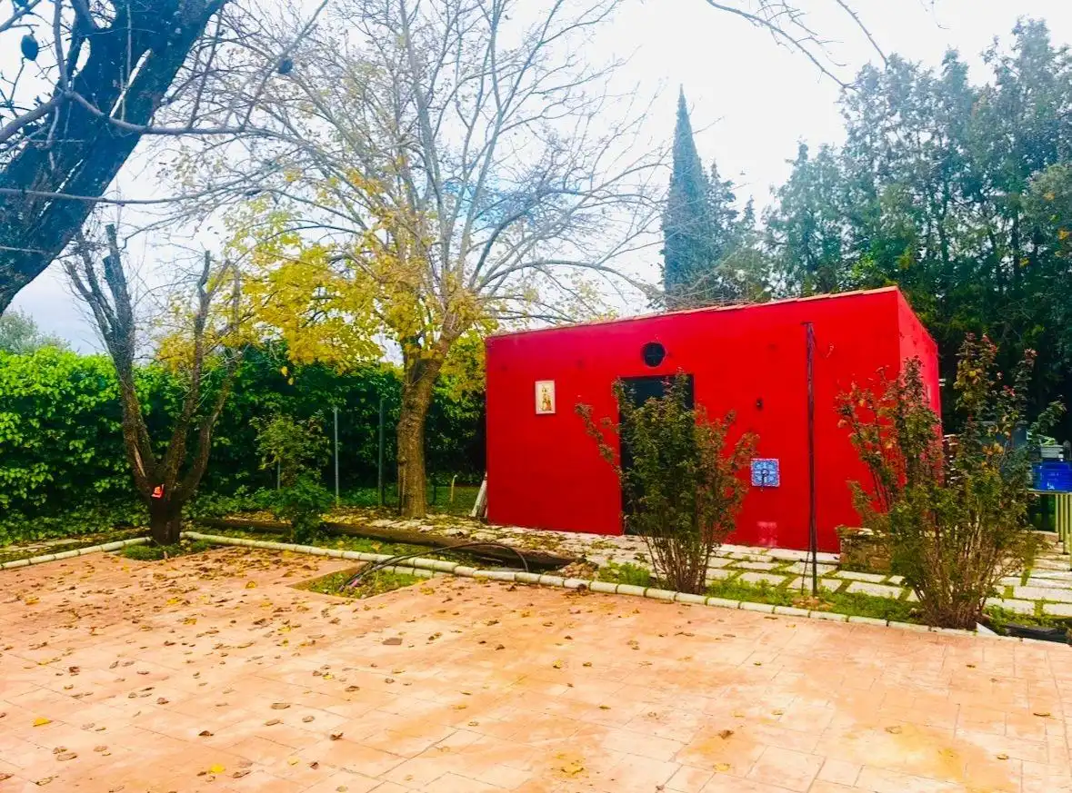 Garden of Houses for sale in La Carlota  with Air Conditioner, Heating and Private garden