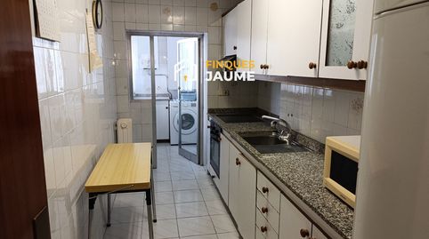 Foto 2 de Piso en venta en De Ronda, Joc de la Bola - Camps d'Esports, Lleida Capital
