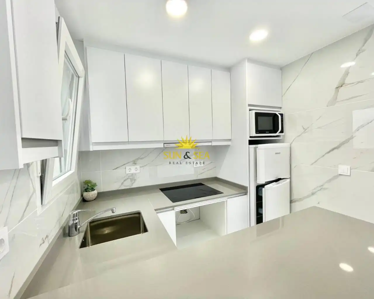 Penthouse with terrace for sale in Centro, imagen 6