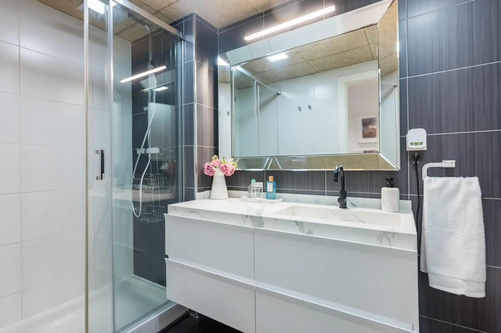 Bathroom of Flat for sale in Murcia  with Air Conditioner, Heating and Private garden