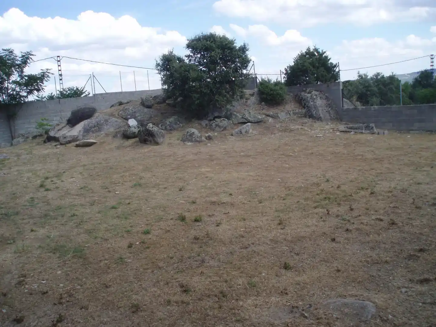 Terreno en venta en Manzanares El Real, Madrid