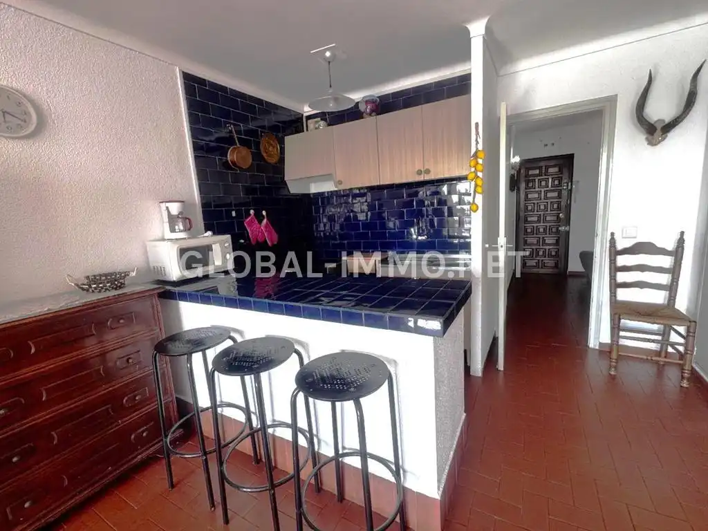 Küche von Wohnung zum Verkauf in Empuriabrava mit Möbliert