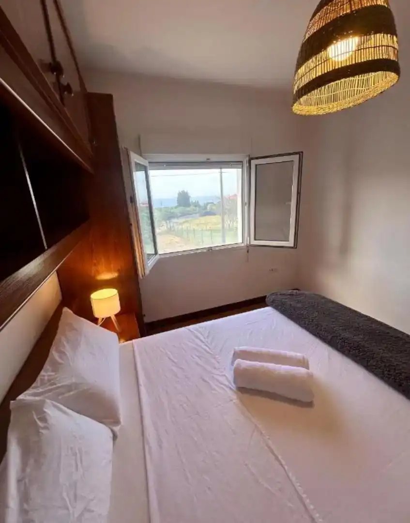 Schlafzimmer von Country house zur Miete in Cudillero mit Privatgarten, Abstellraum und Möbliert