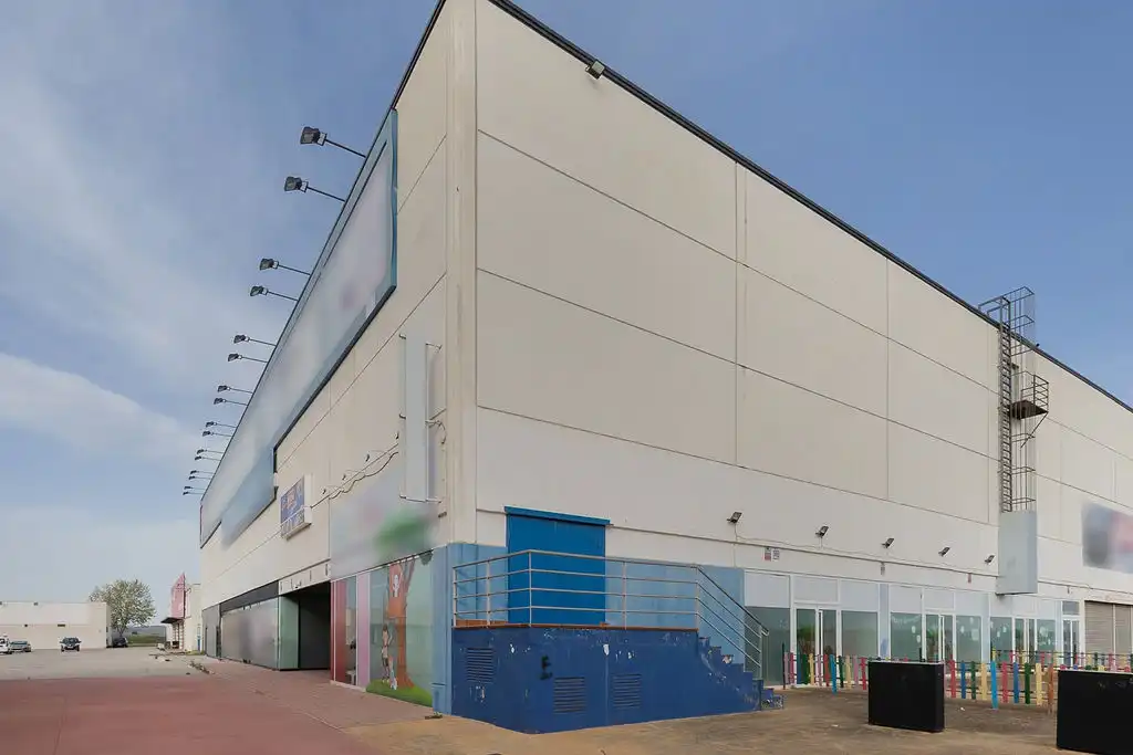 Nave industrielle à vendre à C/ seis de junio, imagen 3