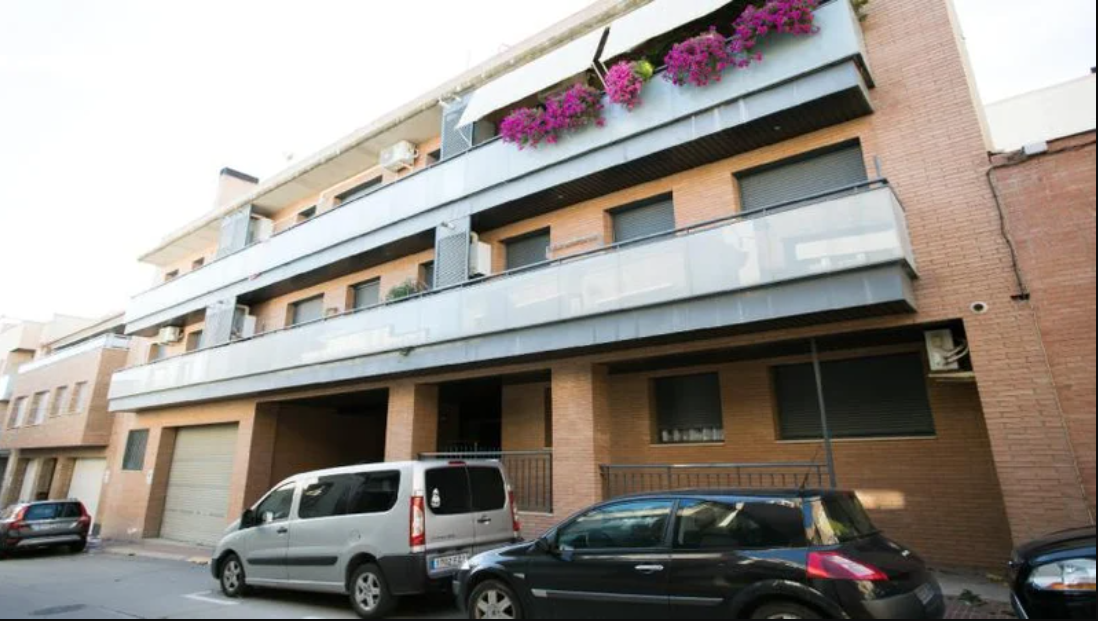 Vista exterior de Pis en venda en Alcarràs amb Calefacció