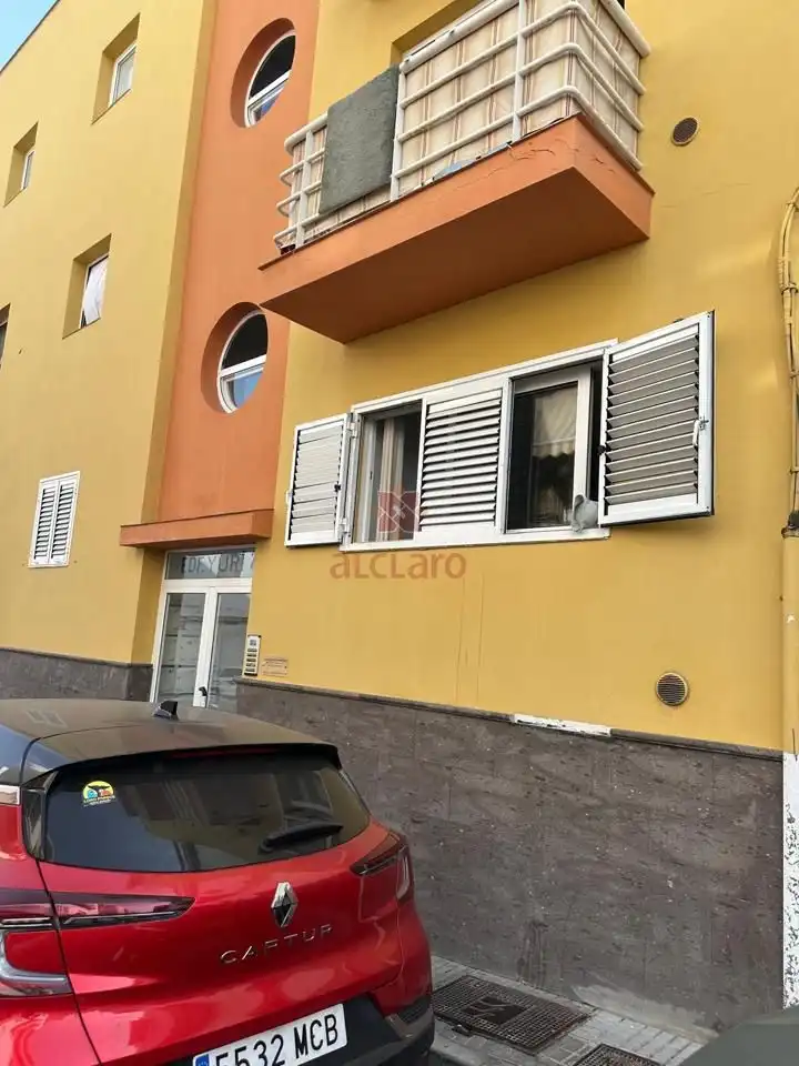 Rez-de-chaussée à vendre à Avenida Venezuela, imagen 2