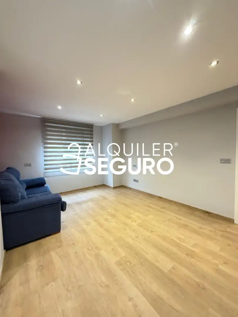 Piso de alquiler en Rio Turia, Ensanche - Río Júcar
