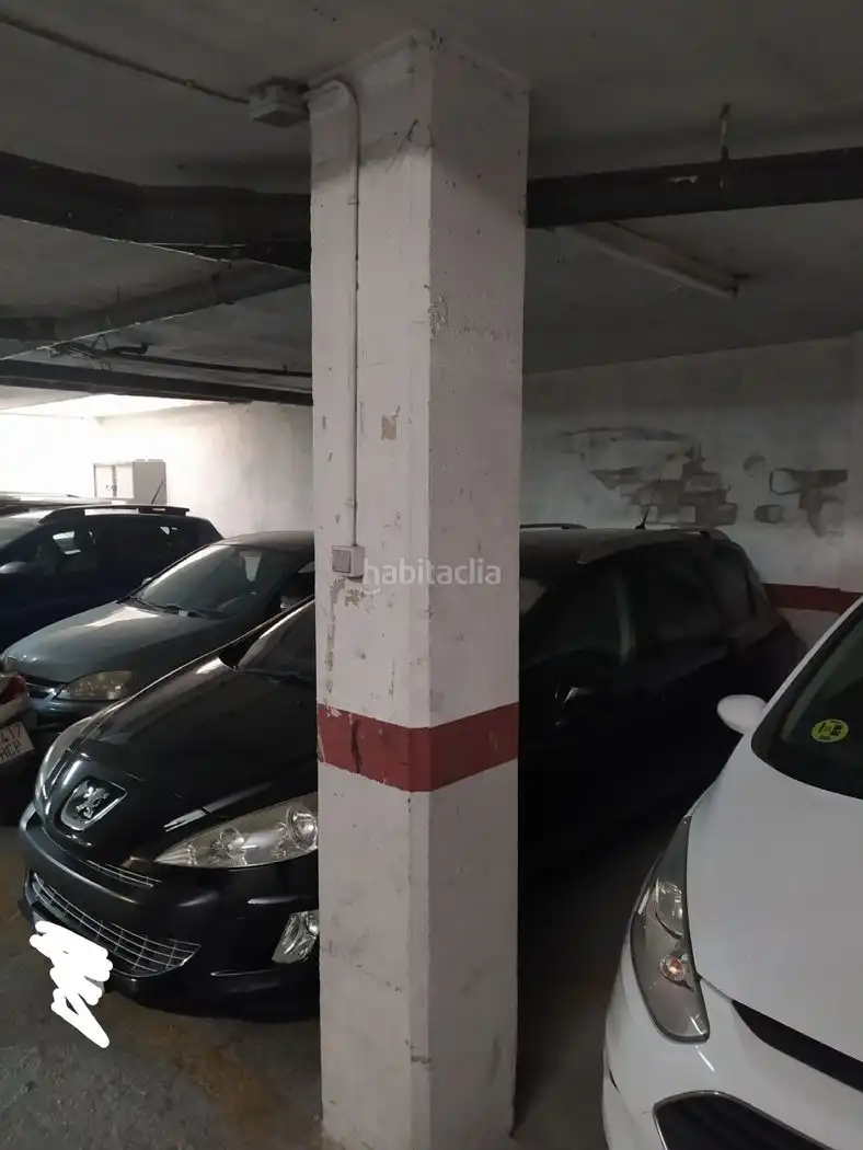 Einzelparkplatz zum Verkauf in Travessera de Barcelona 64, imagen 2
