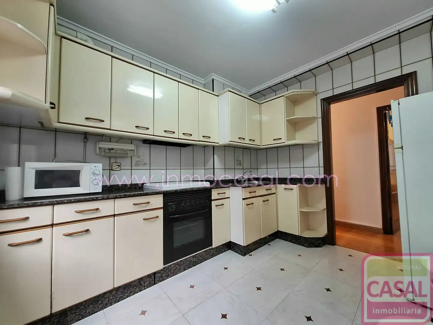Kitchen of Flat for rent in Mieres (Asturias)  with Heating, Terrace and Furnished