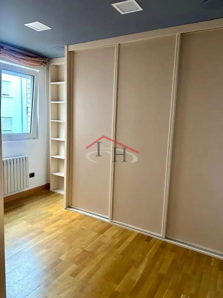 Bedroom of Flat for rent in León Capital   with Heating, Parquet flooring and Terrace