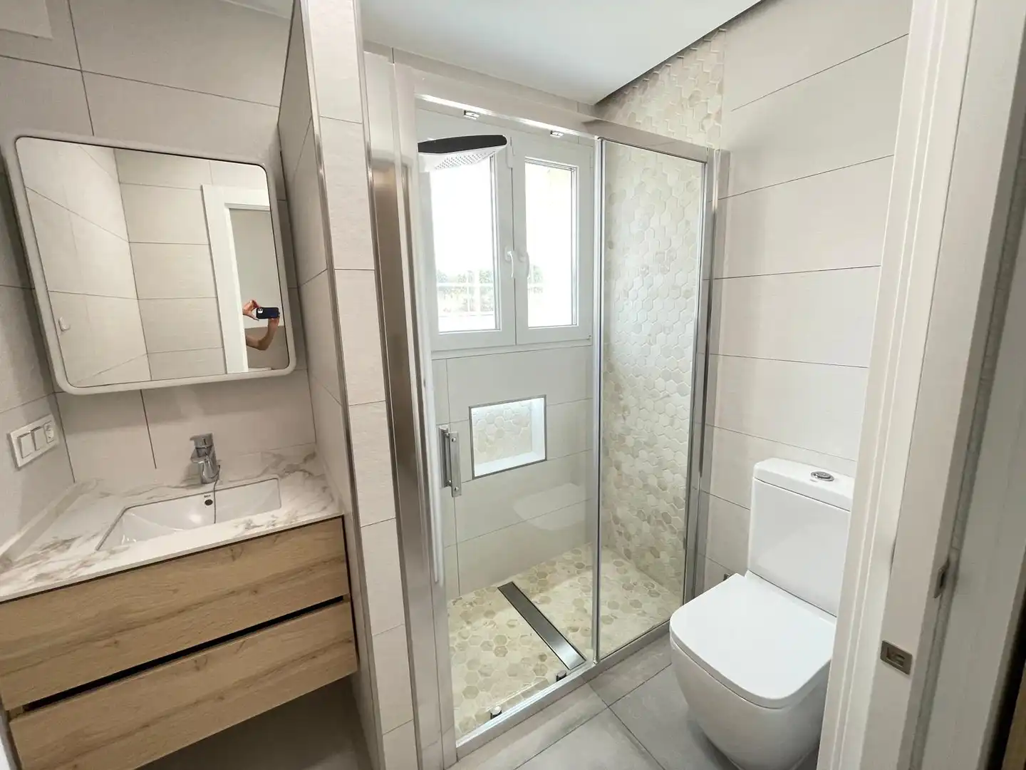 Bathroom of Houses for rent in Elche / Elx  with Air Conditioner, Heating and Private garden