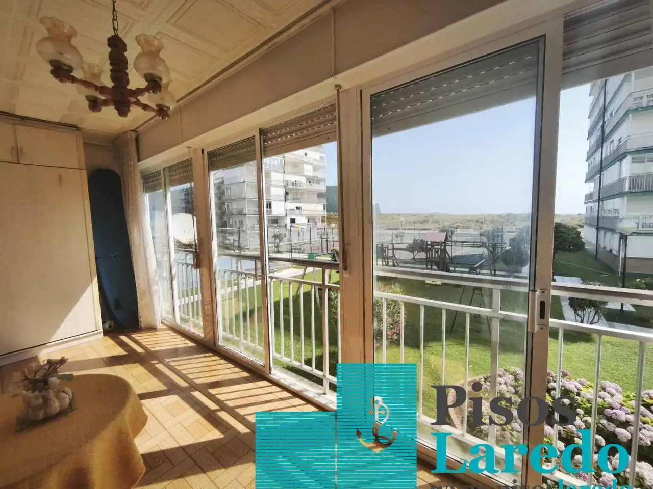 Terraza de Piso en venta en Laredo