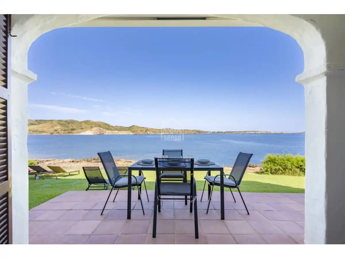 Apartment with garden for sale in Playas de Fornells
