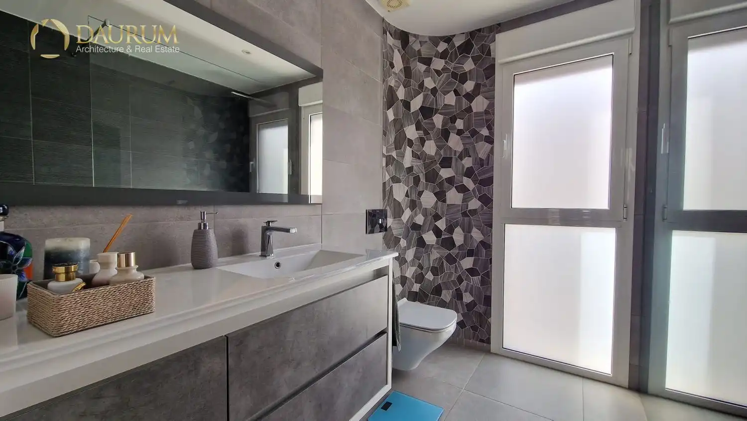 Baño de Casa o chalet en venta en Pozuelo de Alarcón con Aire acondicionado, Calefacción y Terraza
