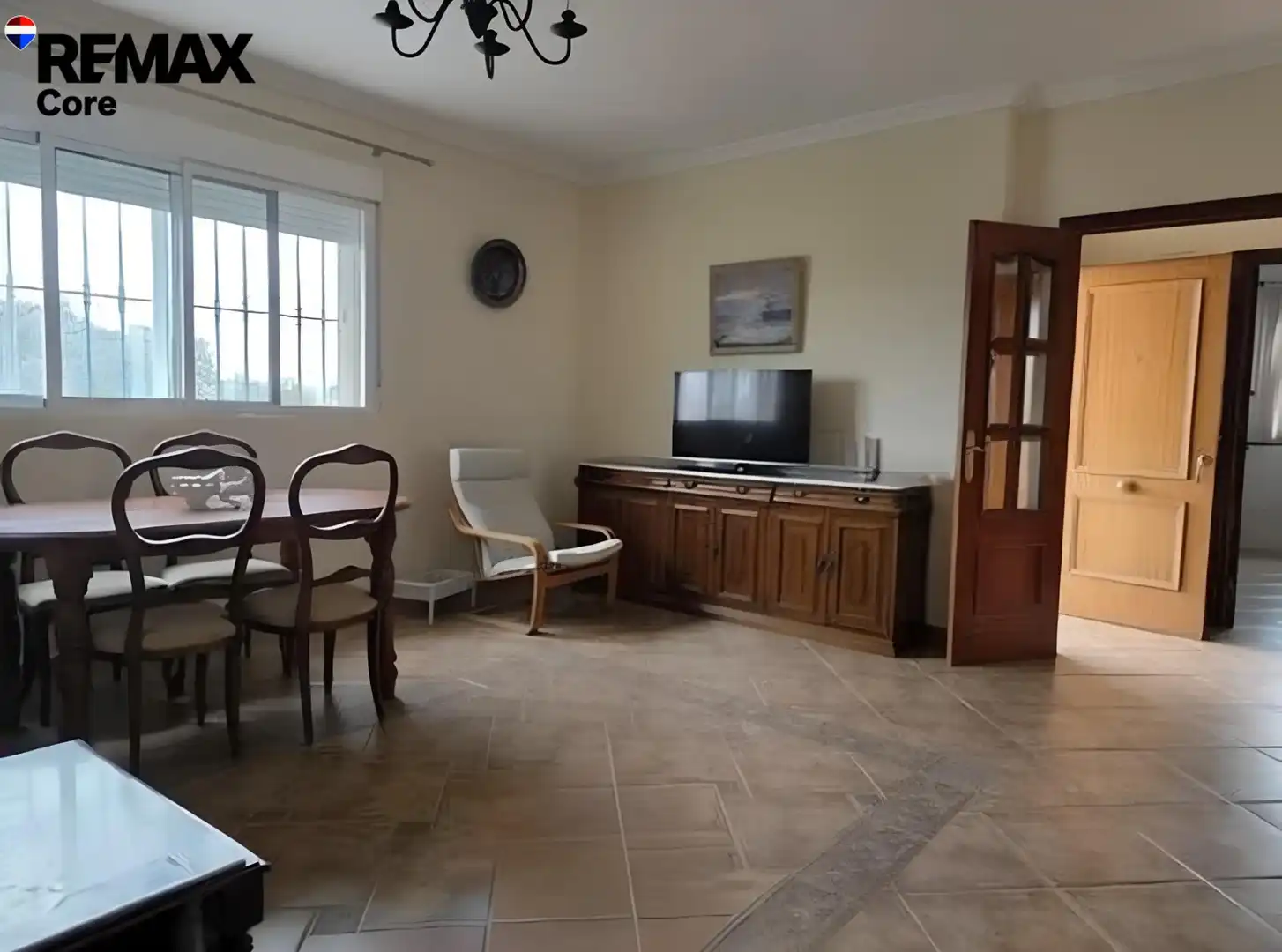 Sala d'estar de Casa o xalet en venda en Badajoz amb Jardí privat, Terrassa i Traster