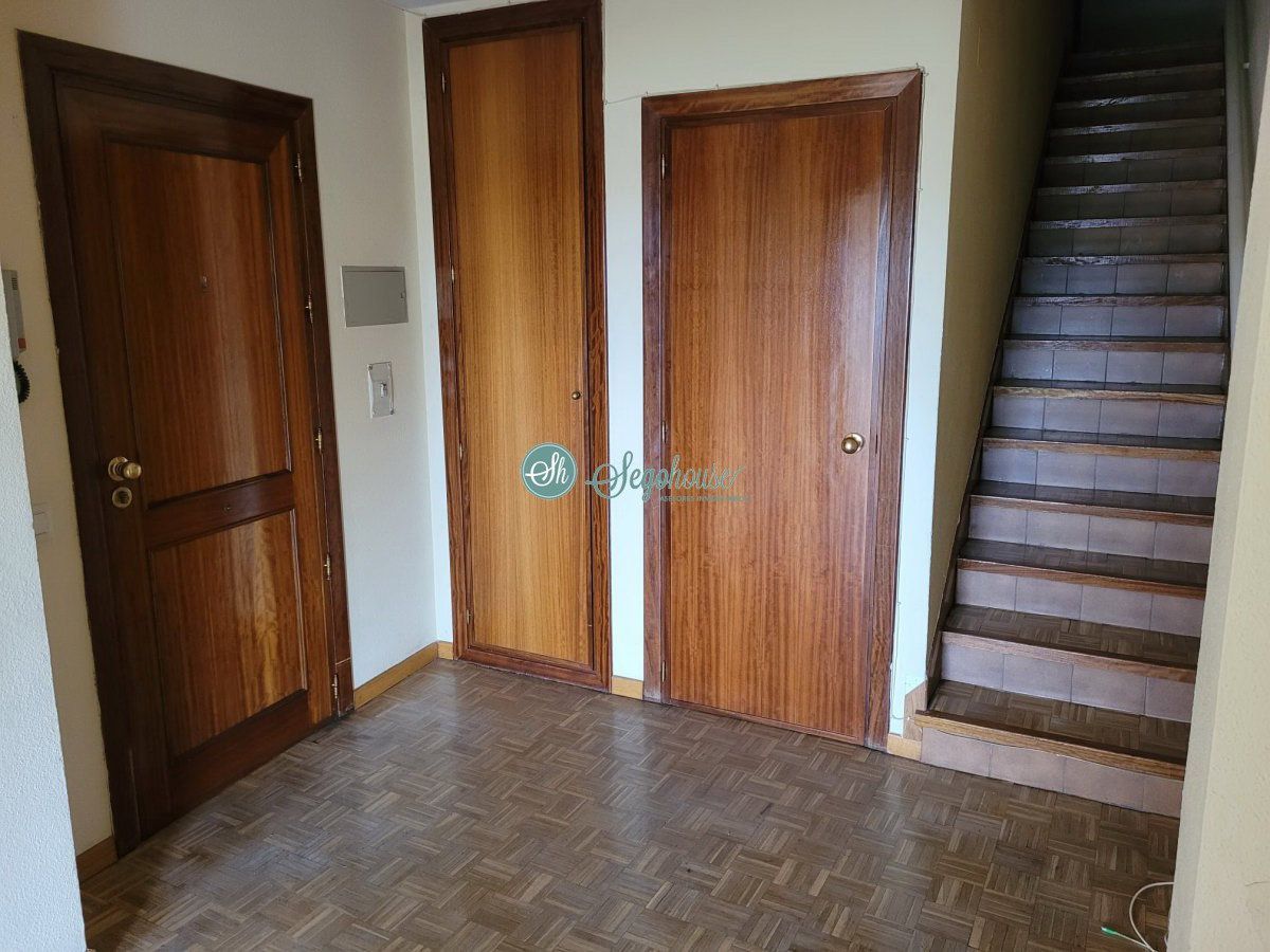 Piso en venta en Segovia Capital con Calefacción y Parquet
