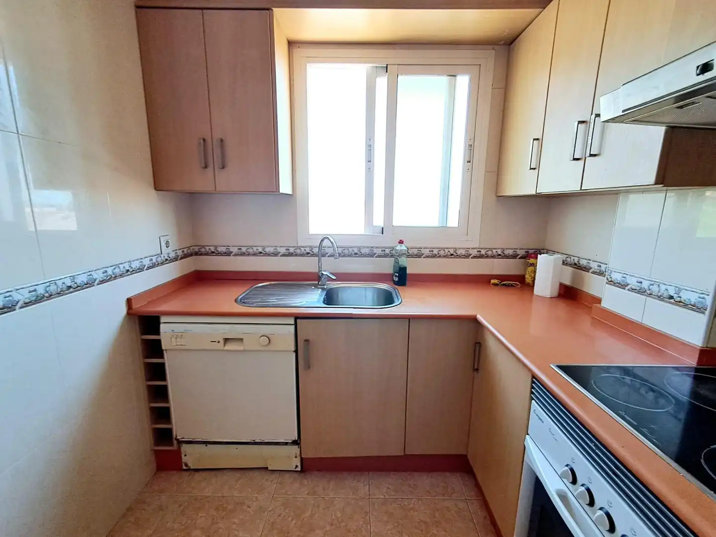 Cocina de Apartamento en venta en Águilas con Amueblado y Balcón