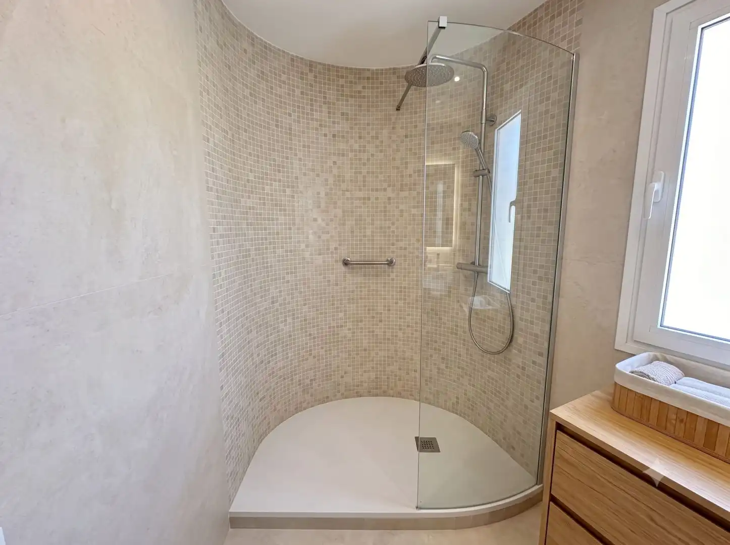 Baño de Apartamento en venta en Torremolinos con Aire acondicionado, Calefacción y Terraza