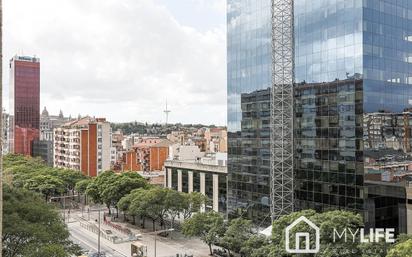 Vista exterior de Apartament en venda en  Barcelona Capital amb Aire condicionat, Calefacció i Parquet