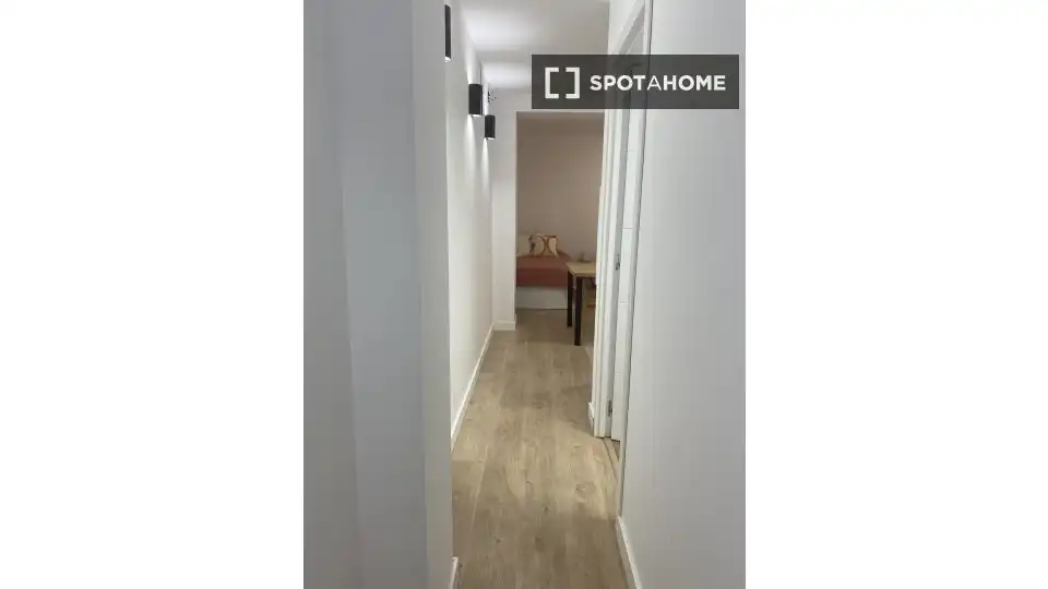 Piso de alquiler en Valencia con Aire acondicionado, Calefacción y Amueblado