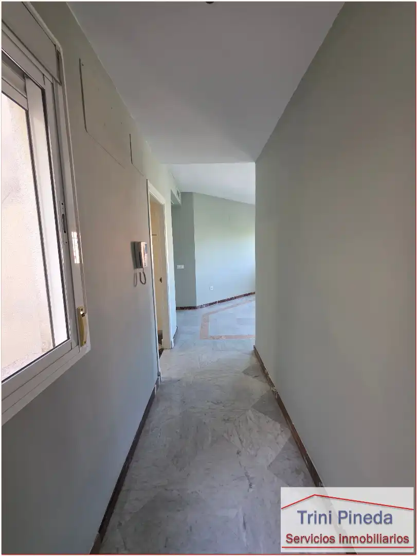 Flat with balcony to rent in Calle Pagés del Corro, imagen 5